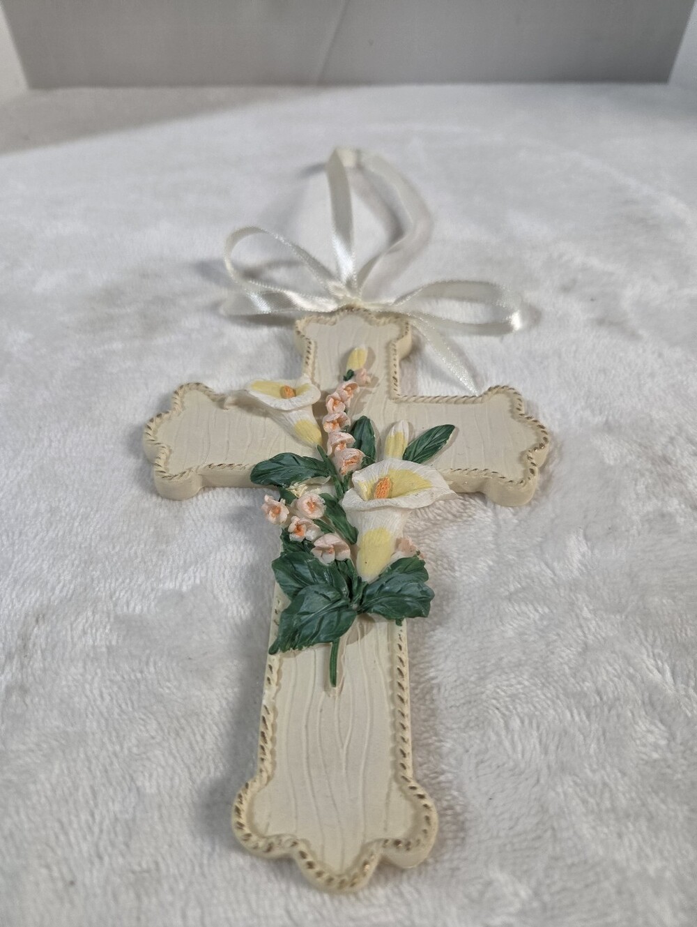 Source Unknown Cream Floral Cross Wall Hanging